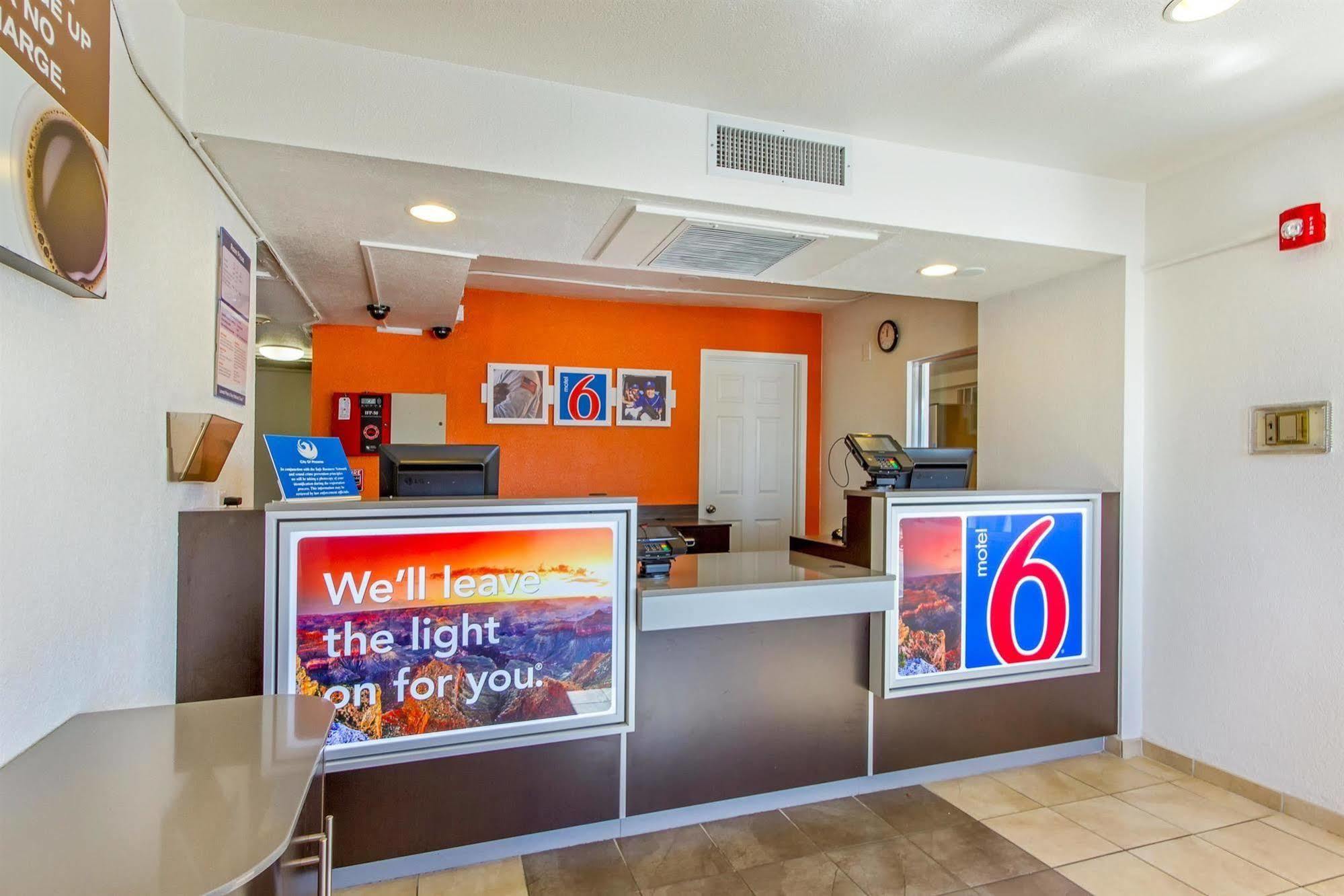 Motel 6-Phoenix, Az - North Bell Road Экстерьер фото